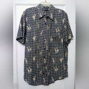 Susan Gail Women's Giraffe. Button Down Blouse Medium